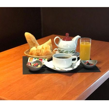 Bar Hotel Du Centre Montrevel-en-Bresse Экстерьер фото