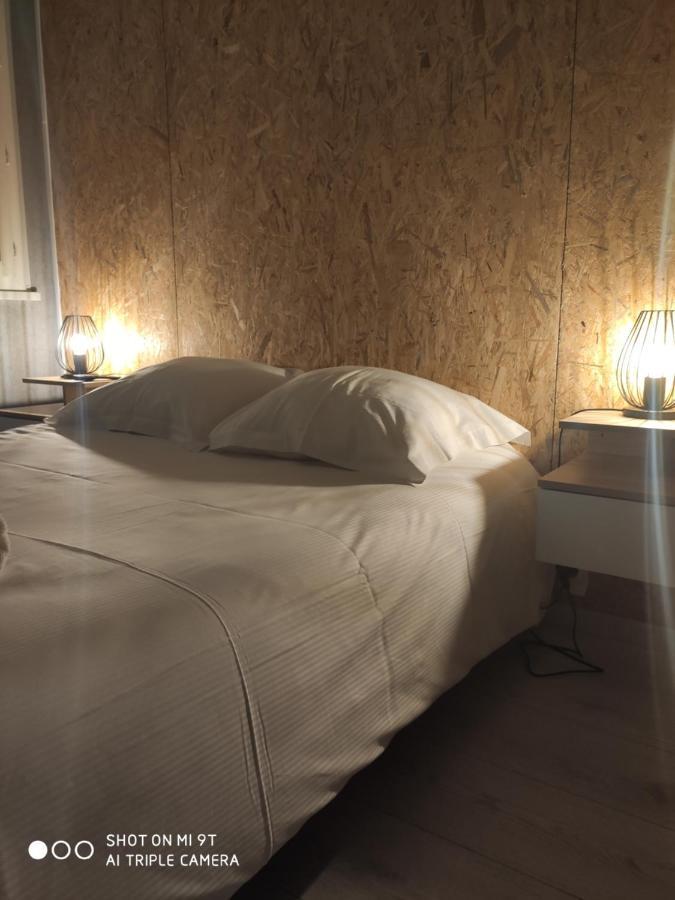 Bar Hotel Du Centre Montrevel-en-Bresse Экстерьер фото